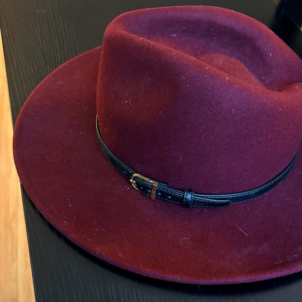 Burgundy 'Olive & Pique' Felt Wide-Brimmed Hat with black accent